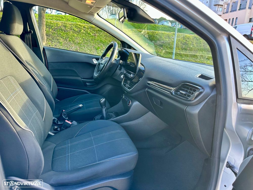 Ford Fiesta 1.1 Ti-VCT Business - 32