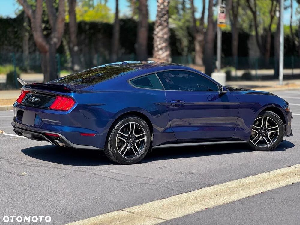 Ford Mustang - 14