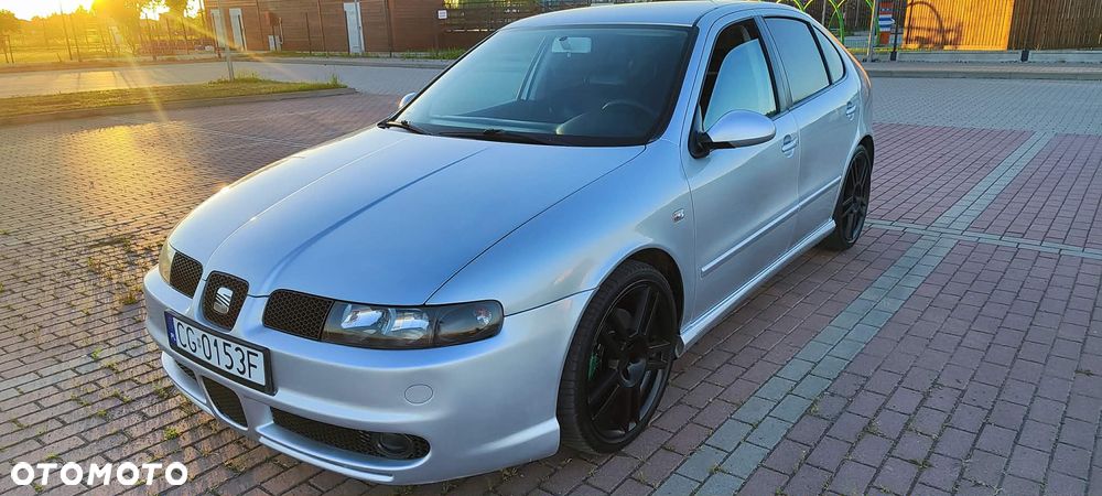 Seat Leon 1.8T Top Sport - 2