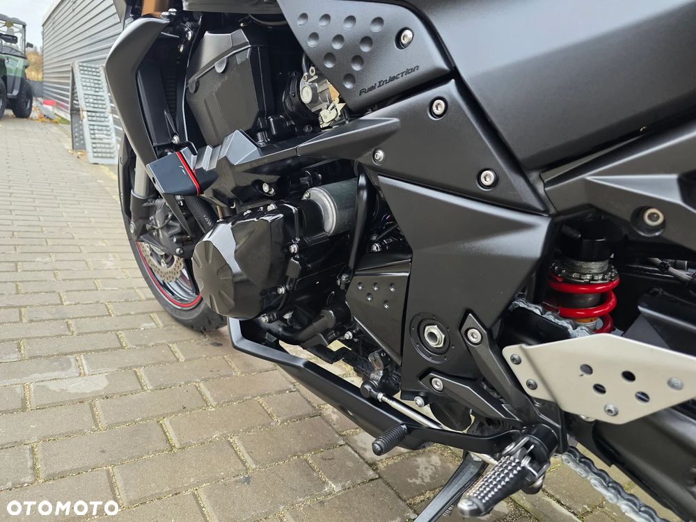 Kawasaki Z - 11