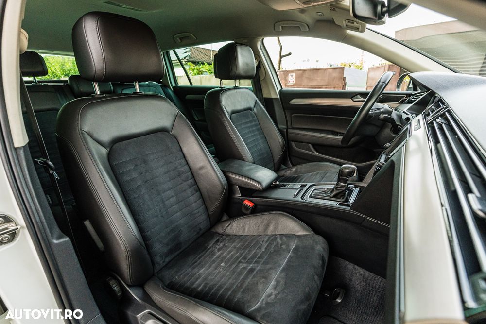 Volkswagen Passat Variant 2.0 TDI DSG R Executive - 26