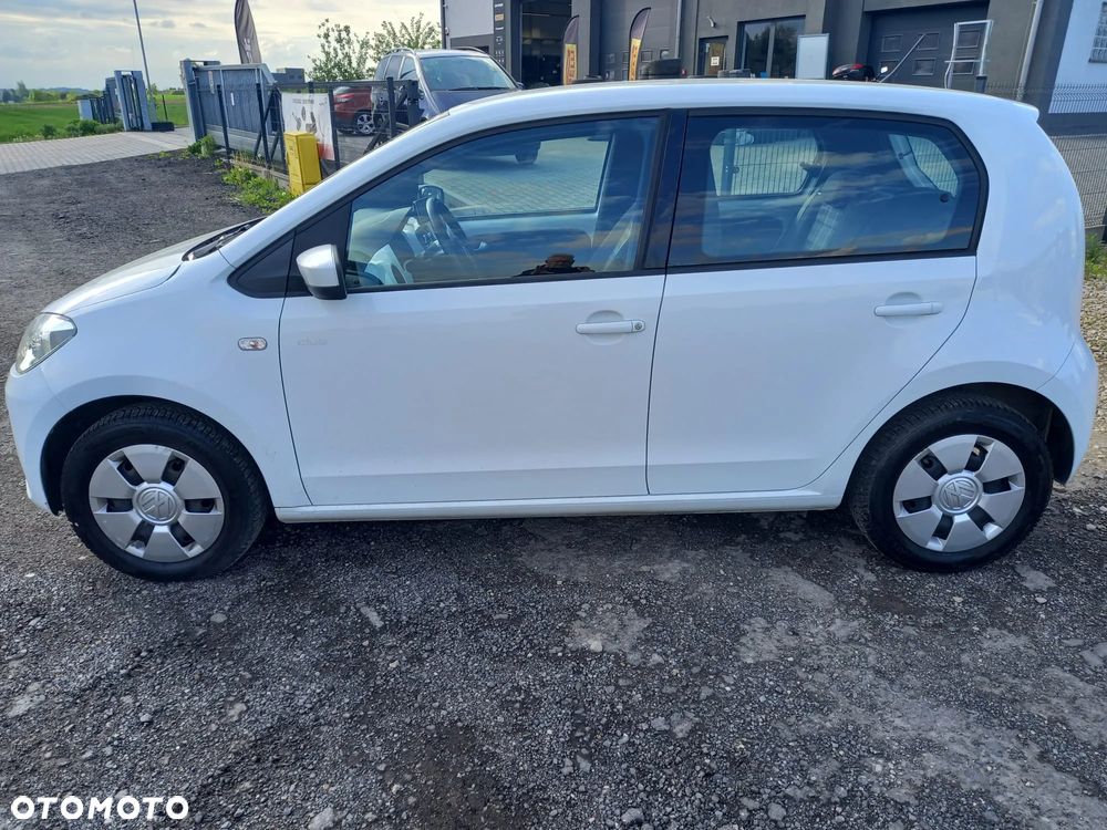 Volkswagen up! club - 4