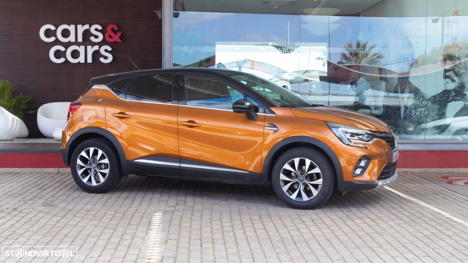 Renault Captur 1.0 TCe Exclusive - 1