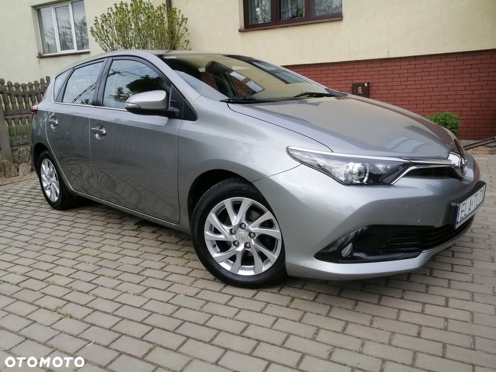 Toyota Auris 1.33 Dual-VVT-i Edition - 4