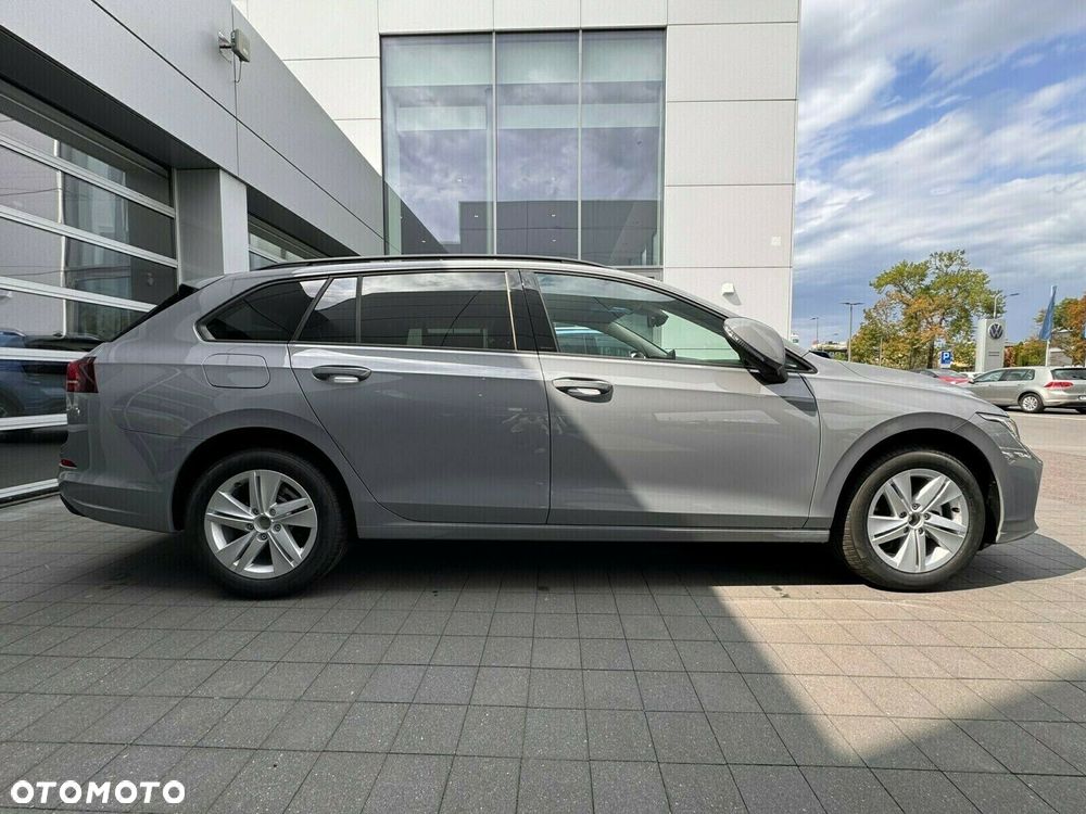 Volkswagen Golf - 17