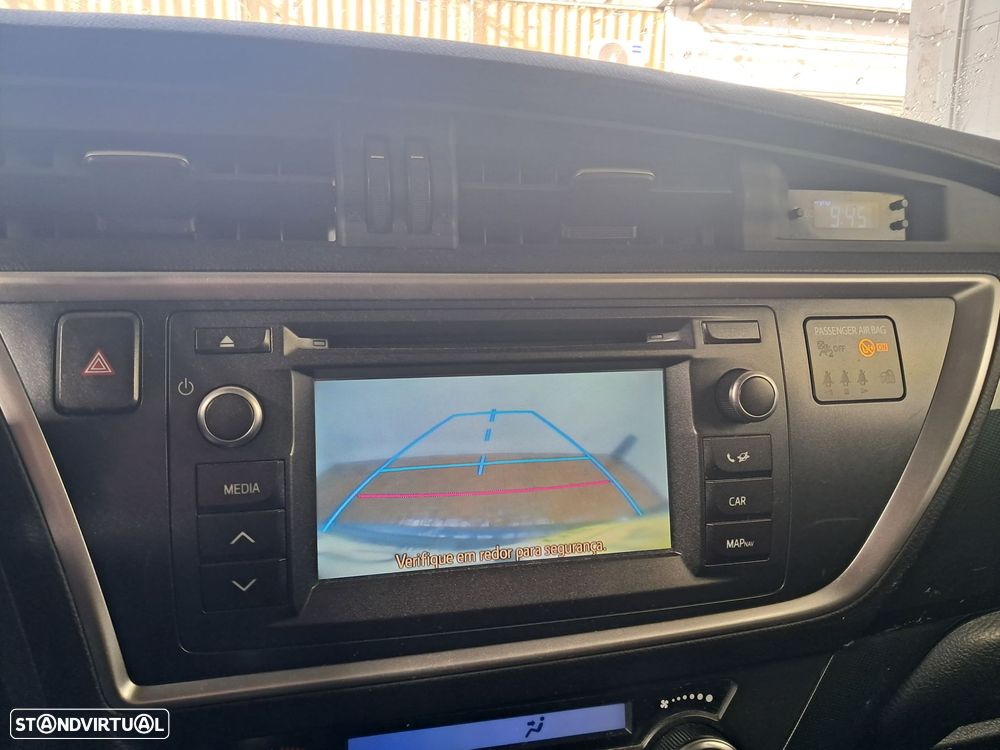 Toyota Auris Touring Sports 1.4 D-4D Comfort+Pack Sport - 7