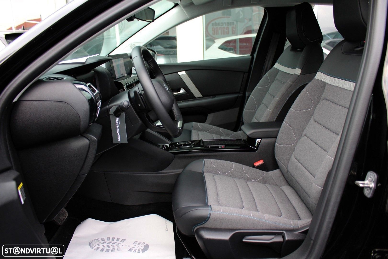 Citroën C4 X 1.2 PureTech Plus EAT8 - 10