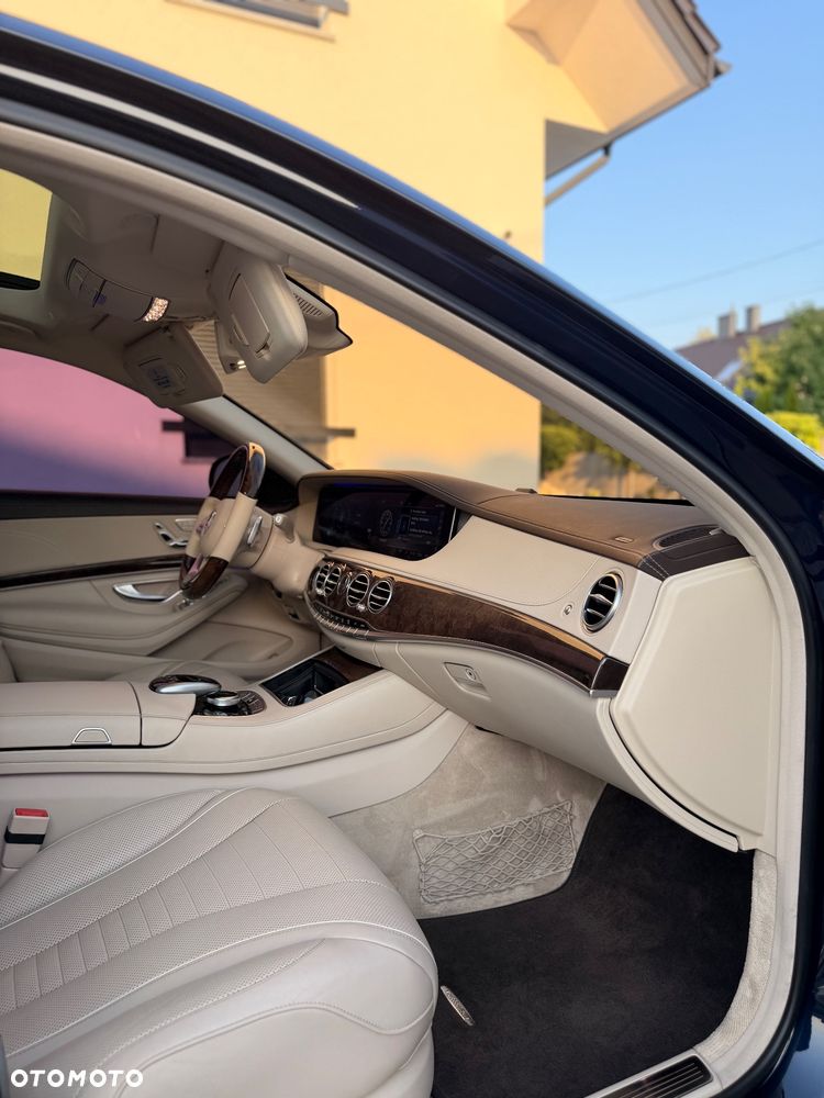 Mercedes-Benz Klasa S 560 L 4Matic 9G-TRONIC - 24