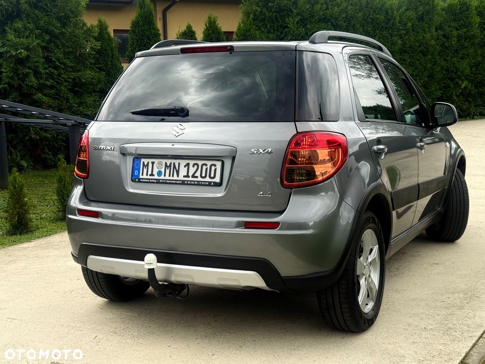 Suzuki SX4 1.6 VVT 4x4 Style - 21