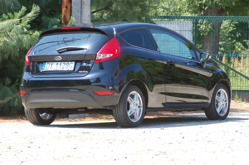 Ford Fiesta 1.25 Ghia EU5 - 25