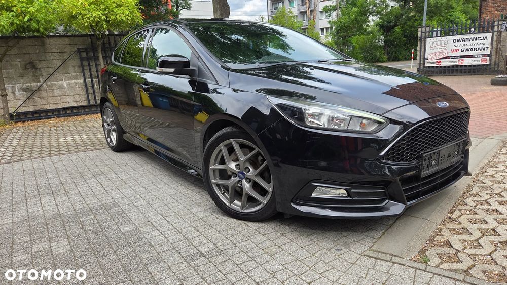 Ford Focus 2.0 TDCi ST-2 - 2