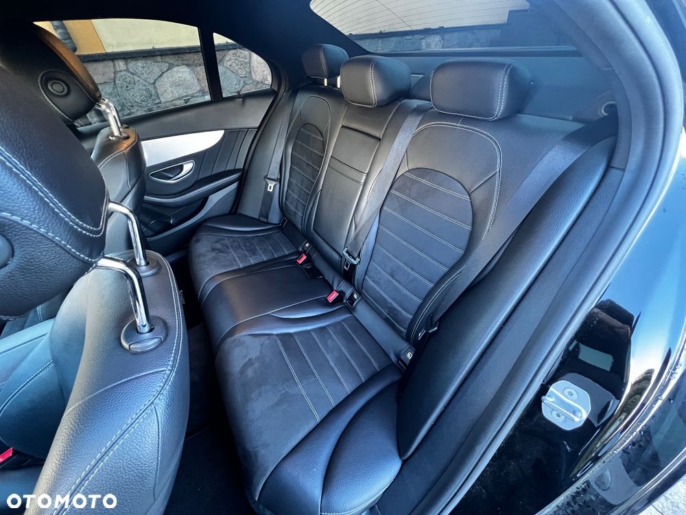 Mercedes-Benz Klasa C 220 d T 9G-TRONIC AMG Line - 37