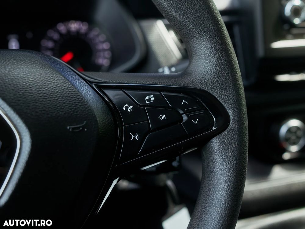 RENAULT Trafic 2022 — imagine 17