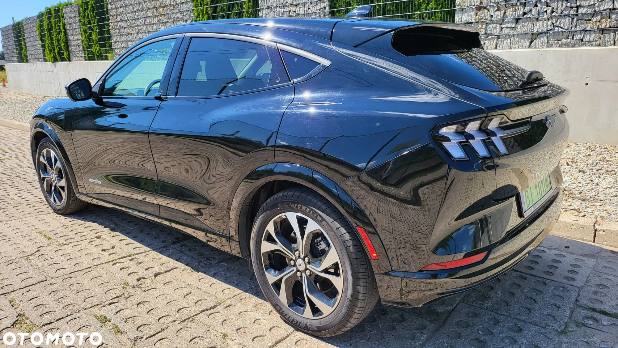 Ford Mustang Mach-E AWD PREMIUM - 5