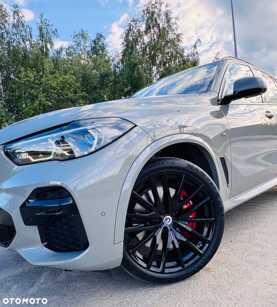 BMW X5 M M50i - 3