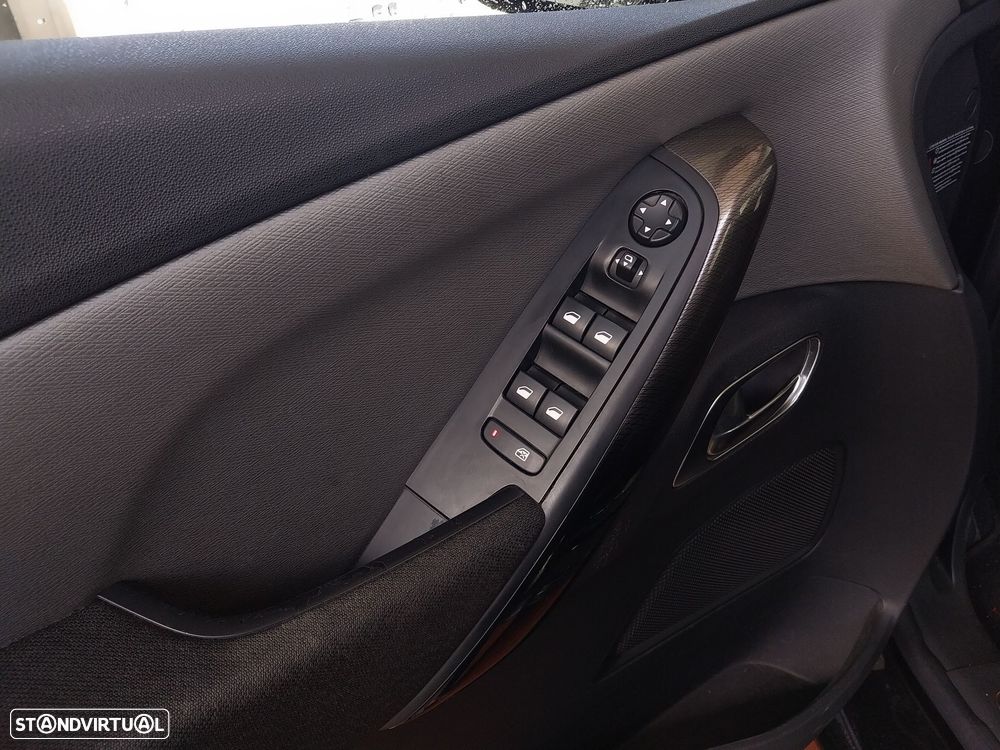 Citroën C4 Grand Picasso 1.6 BlueHDi Exclusive - 4