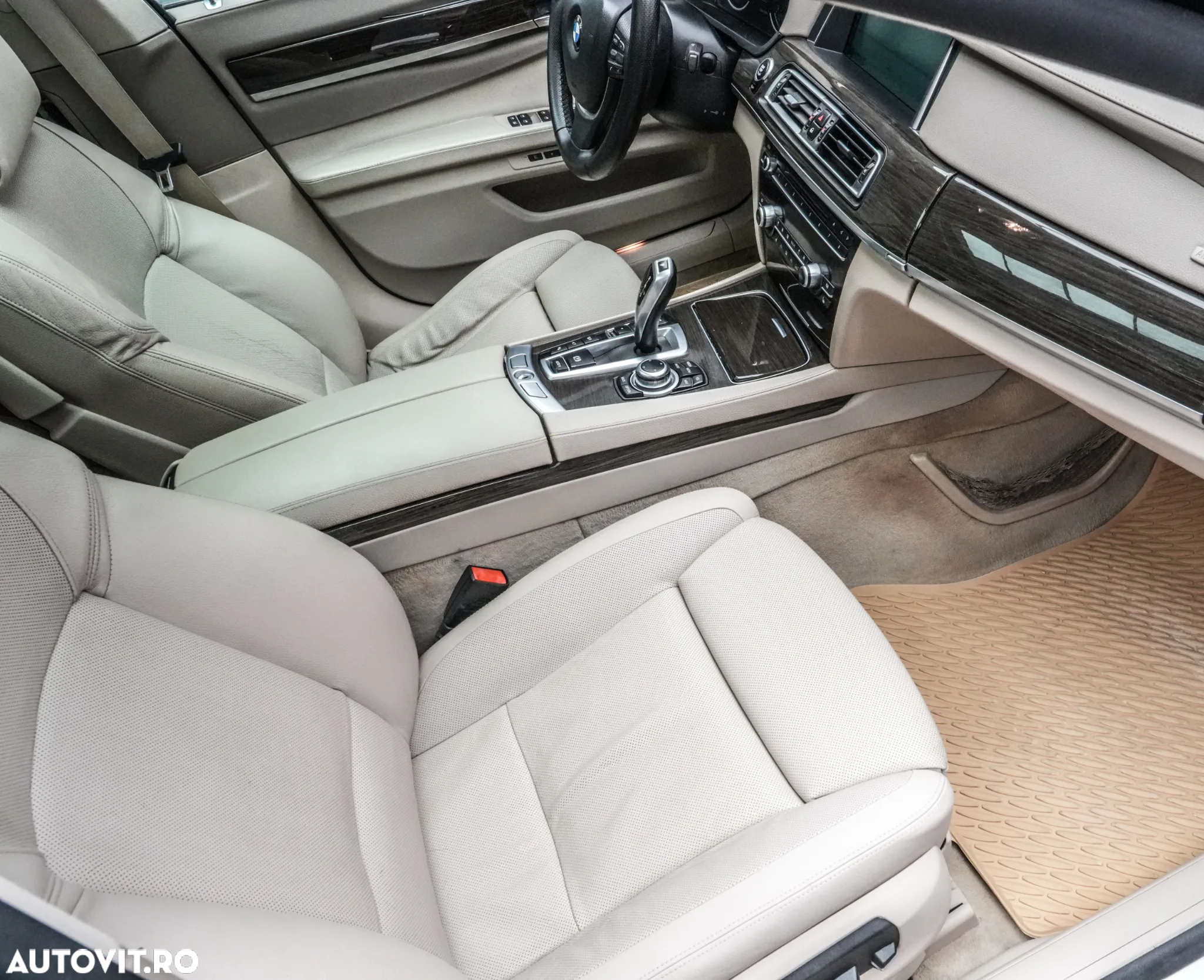 BMW Seria 7 730d xDrive - 15