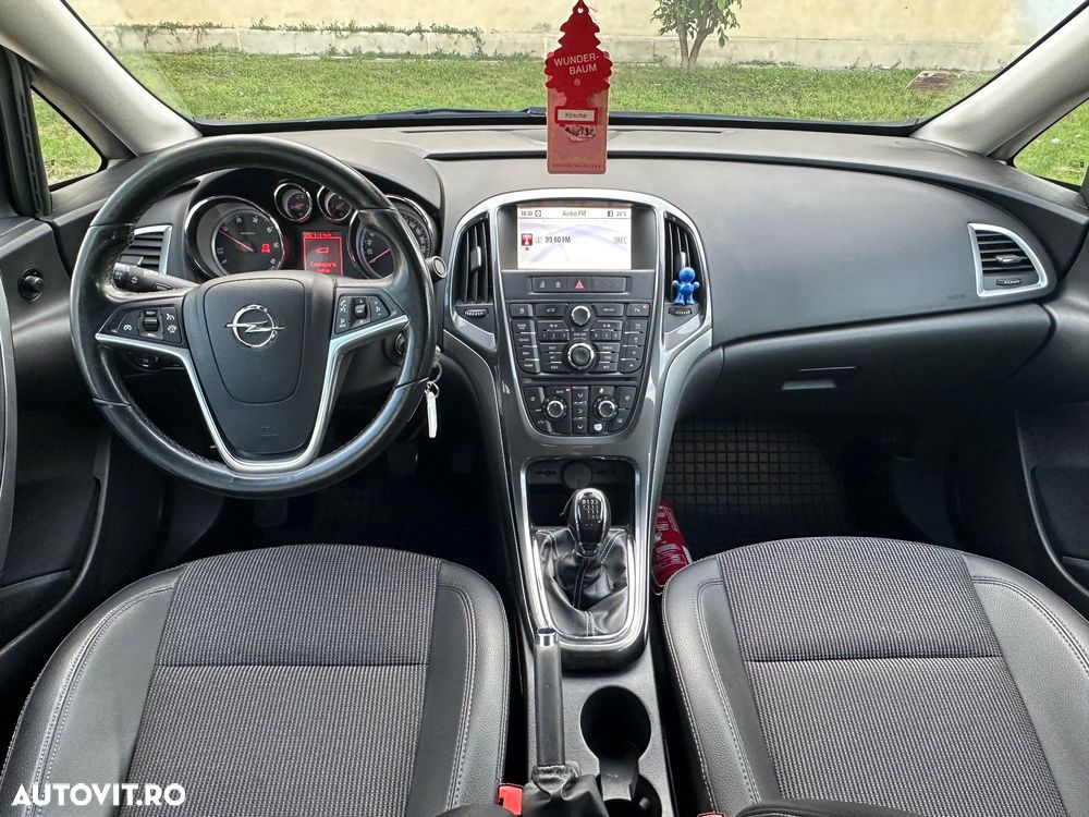 Opel Astra - 9