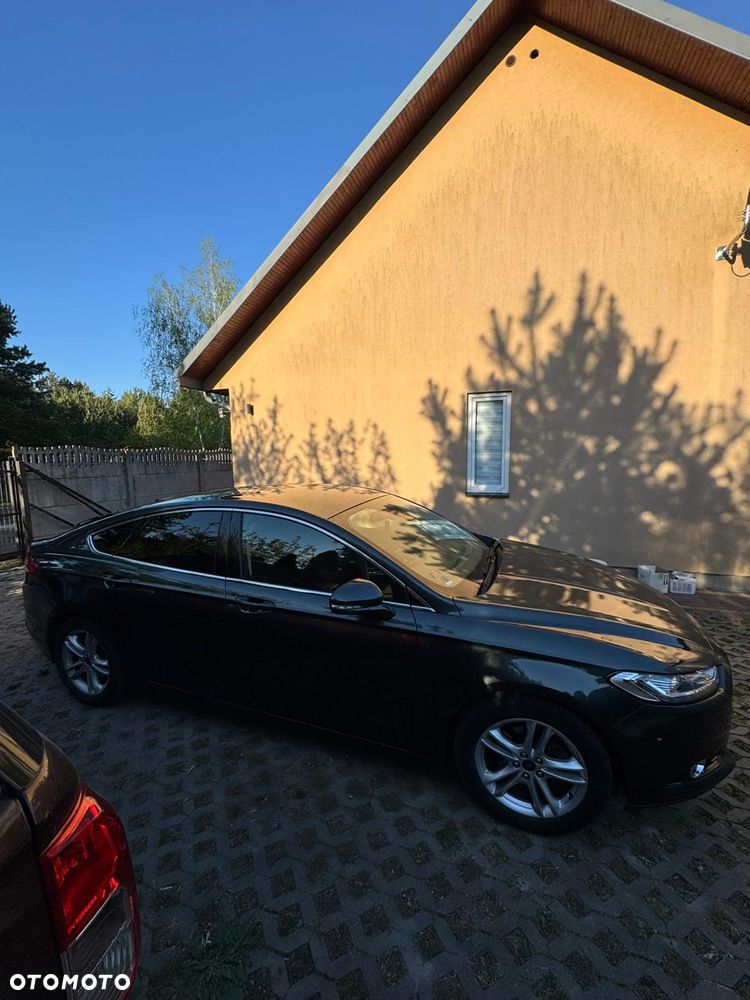 Ford Mondeo 2.0 TDCi STart-Stopp Titanium - 4