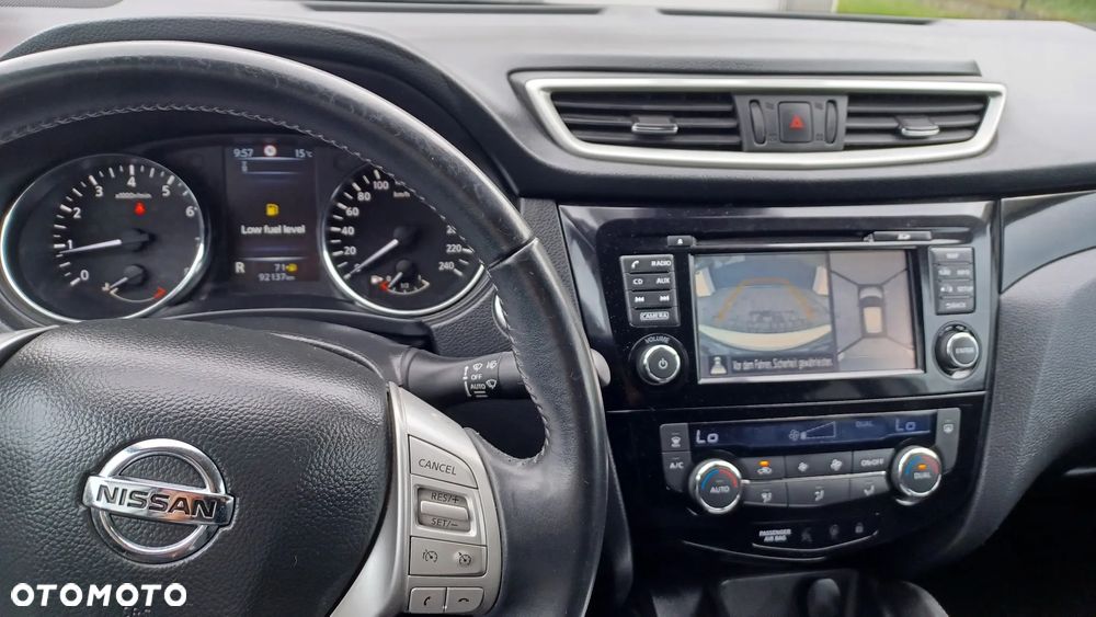 Nissan Qashqai - 14