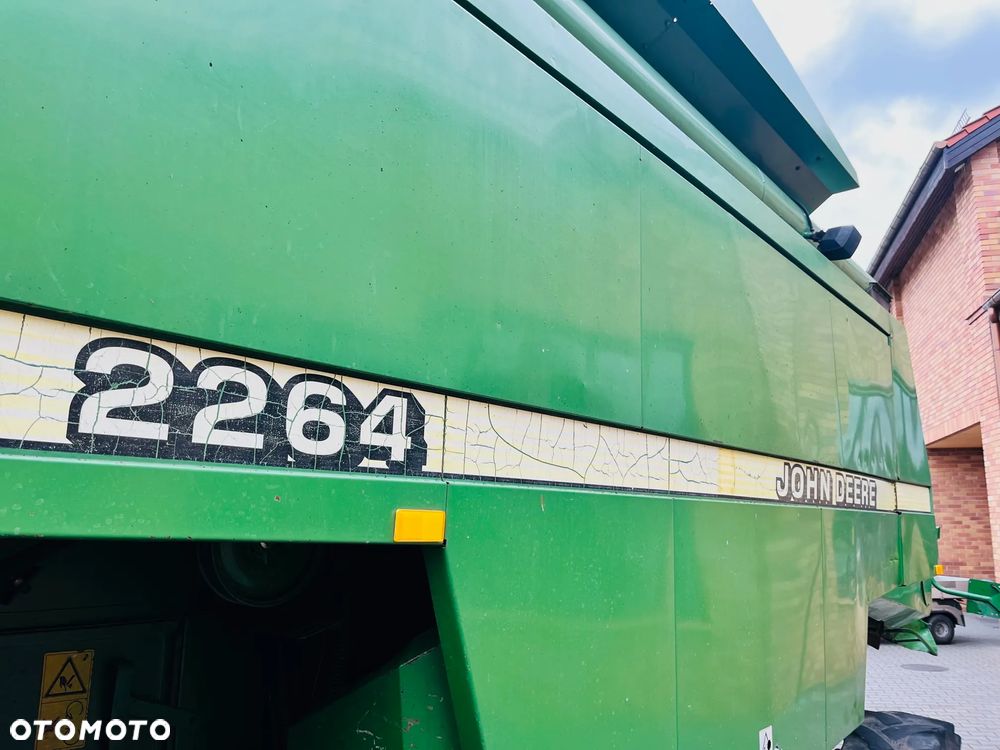 John Deere Kombajn klawiczowy 6 wytrząsaczy 2264 - 22
