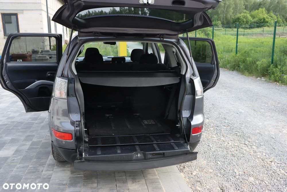 Mitsubishi Outlander 2.0 DID Instyle - 26