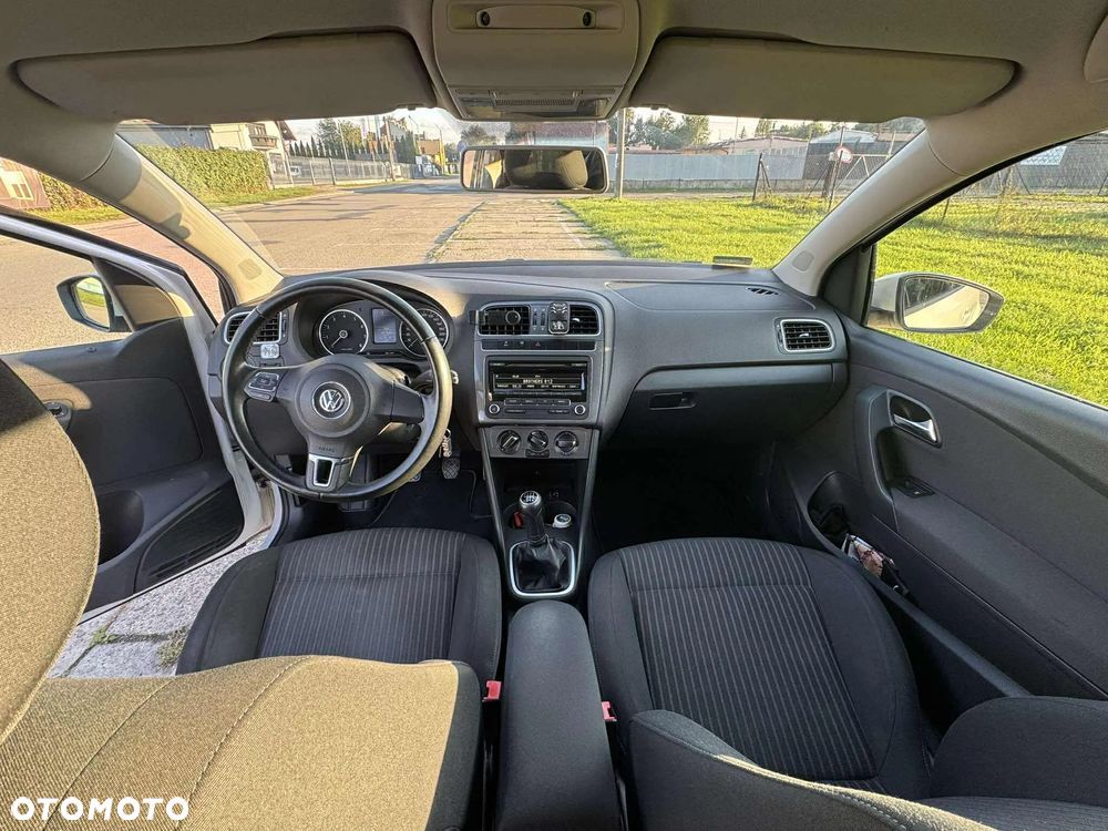 Volkswagen Polo 1.2 TSI Highline - 2