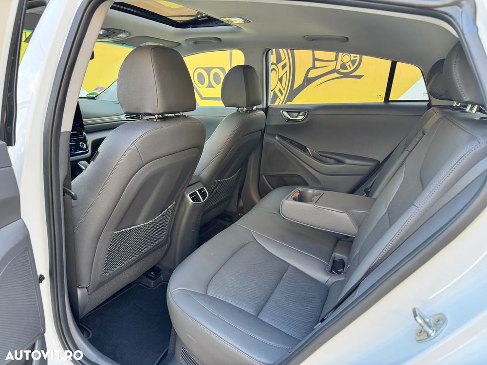 Hyundai IONIQ Plug-in-Hybrid 1.6 GDI Premium - 6