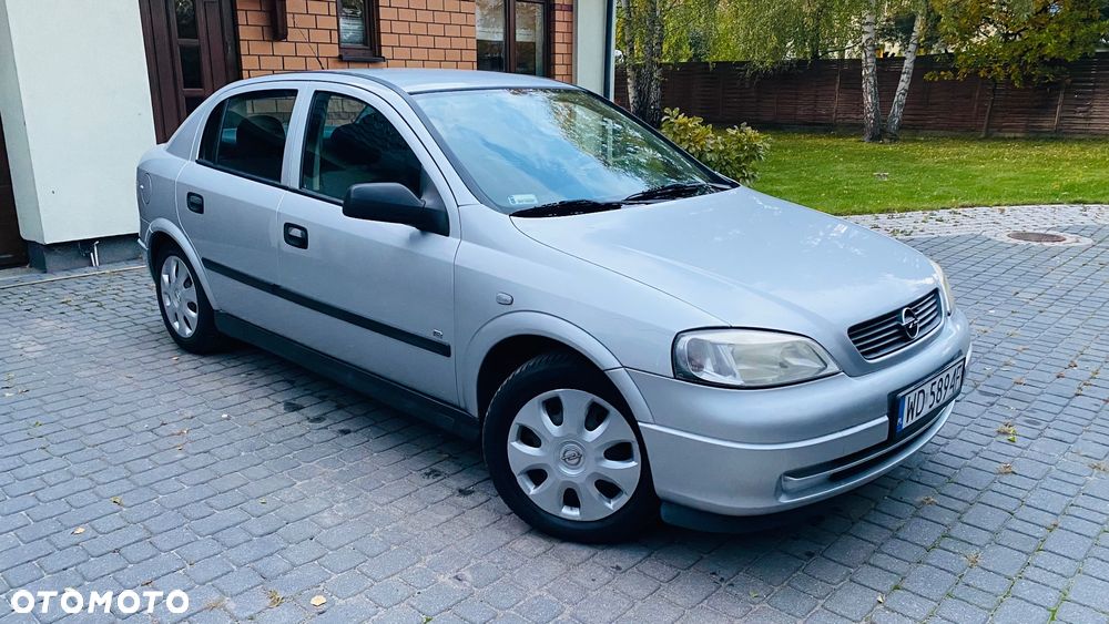 Opel Astra - 10