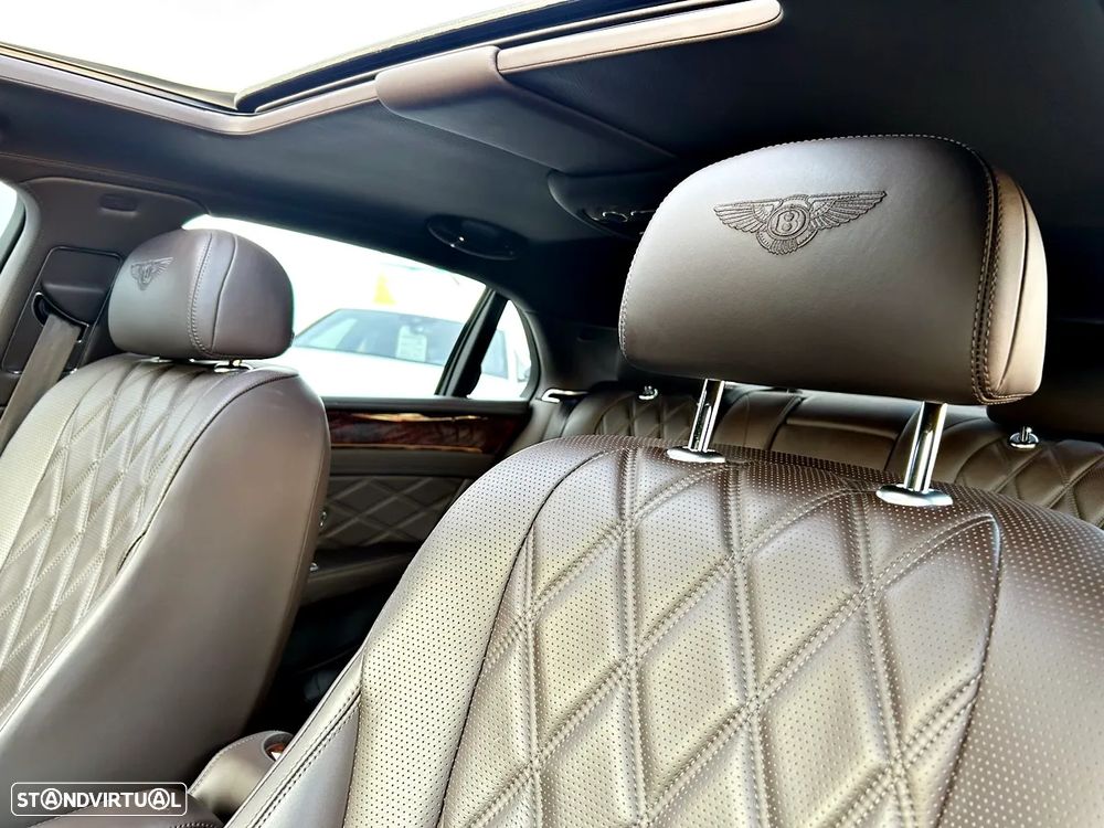 Bentley Continental Flying Spur - 22