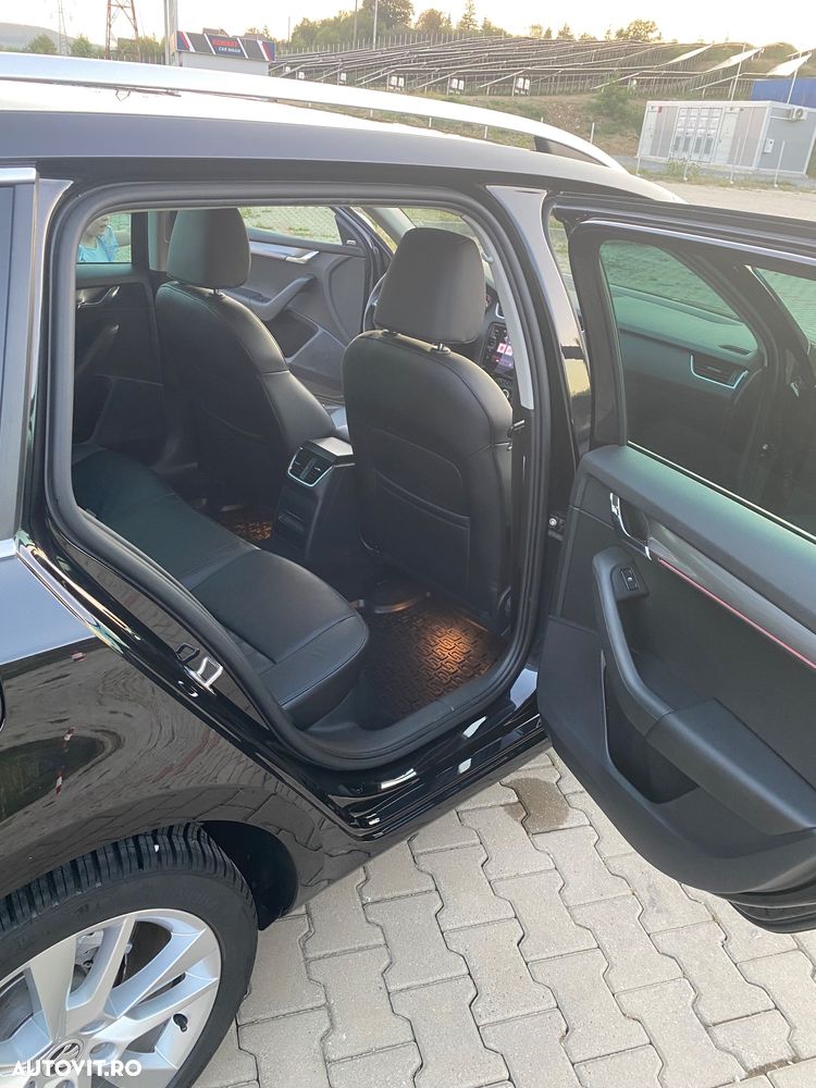 Skoda Octavia Combi Diesel 1.6 TDI DSG Style - 14
