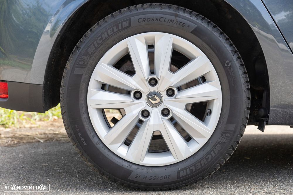 Renault Mégane 1.5 Blue dCi Intens EDC - 12