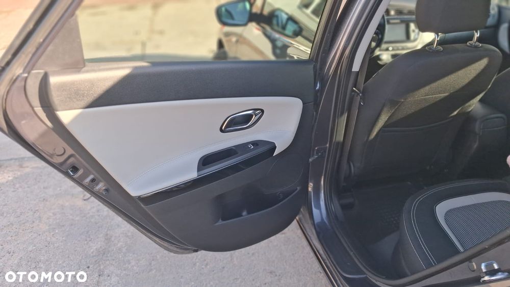 Kia Ceed 1.6 CRDi L Business Line - 4