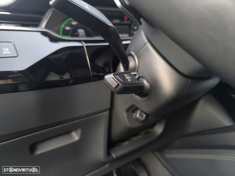 Audi e-tron 55 quattro S line - 43