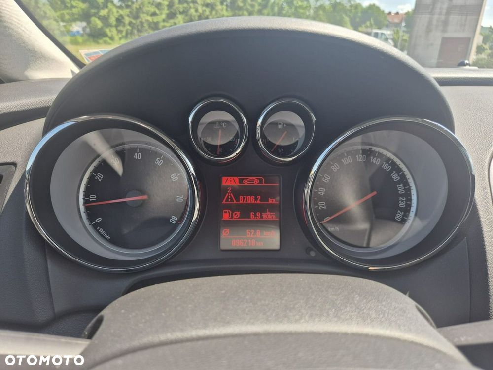 Opel Astra 1.4 T Business - 12