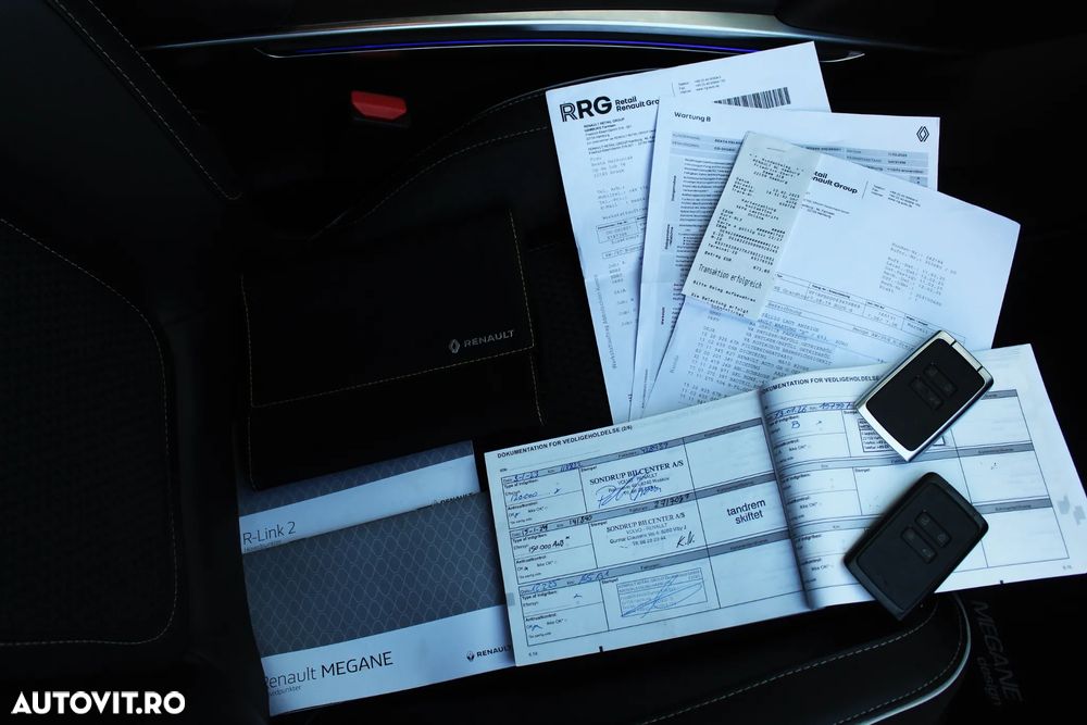 Renault Megane BLUE dCi 115 EDC BOSE EDITION - 33