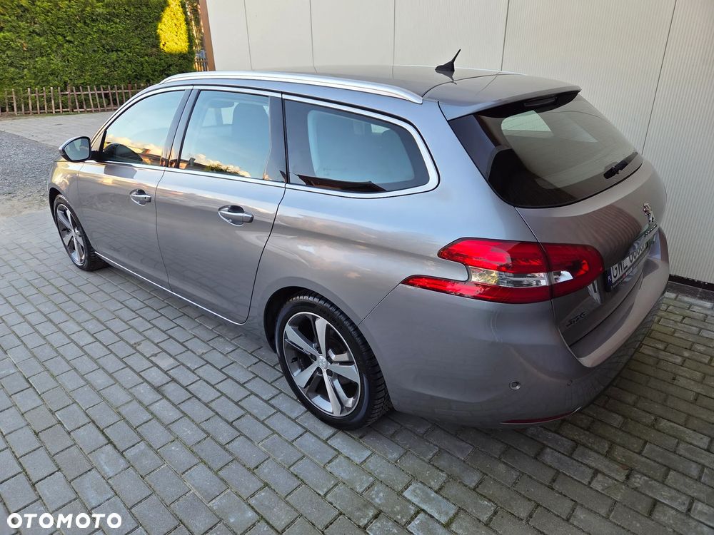 Peugeot 308 BlueHDi 150 EAT6 Stop & Start Allure - 4