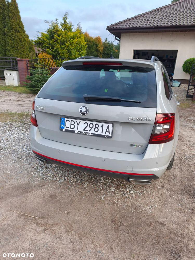 Skoda Octavia 2.0 TDI RS DSG - 5