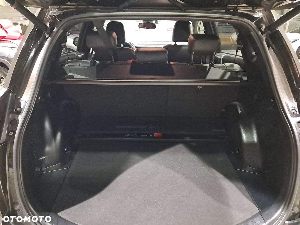 Toyota RAV4 Hybrid Premium 4x4 - 11