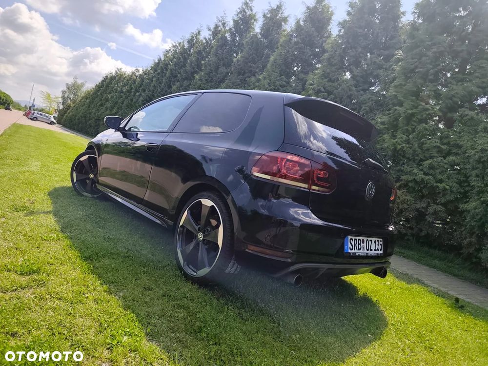 Volkswagen Golf - 4