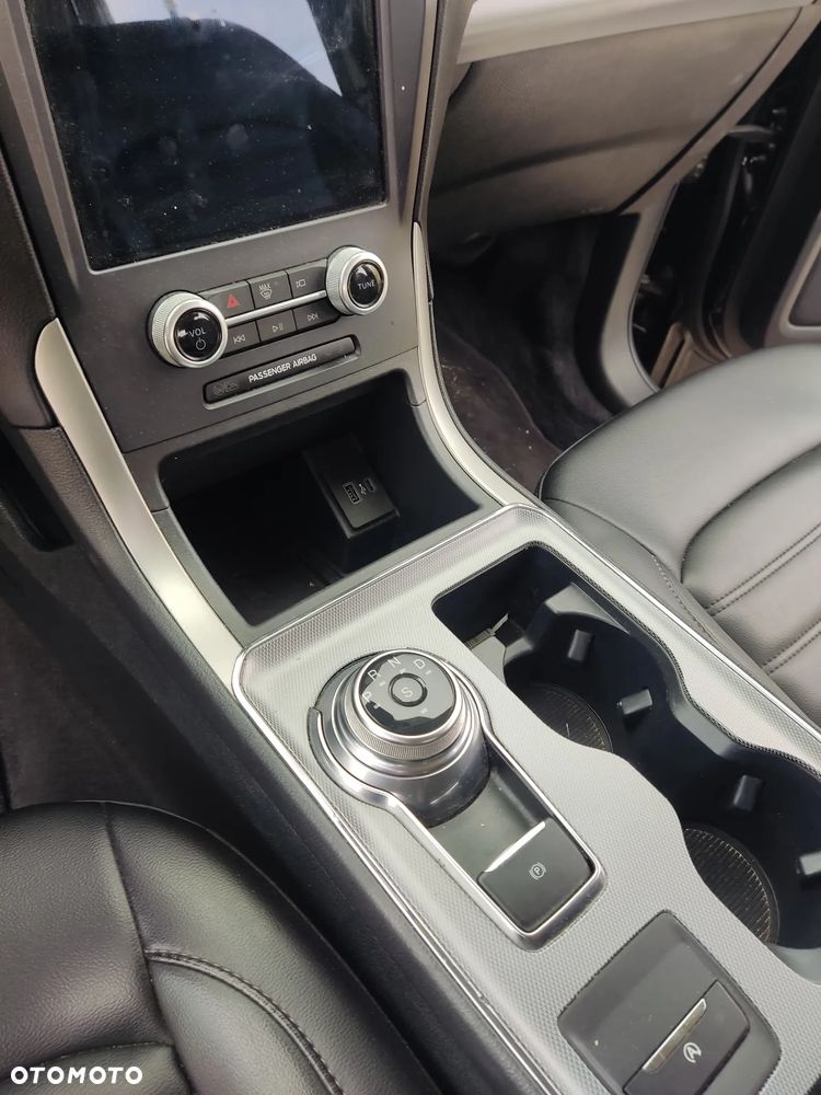 Ford Edge - 14
