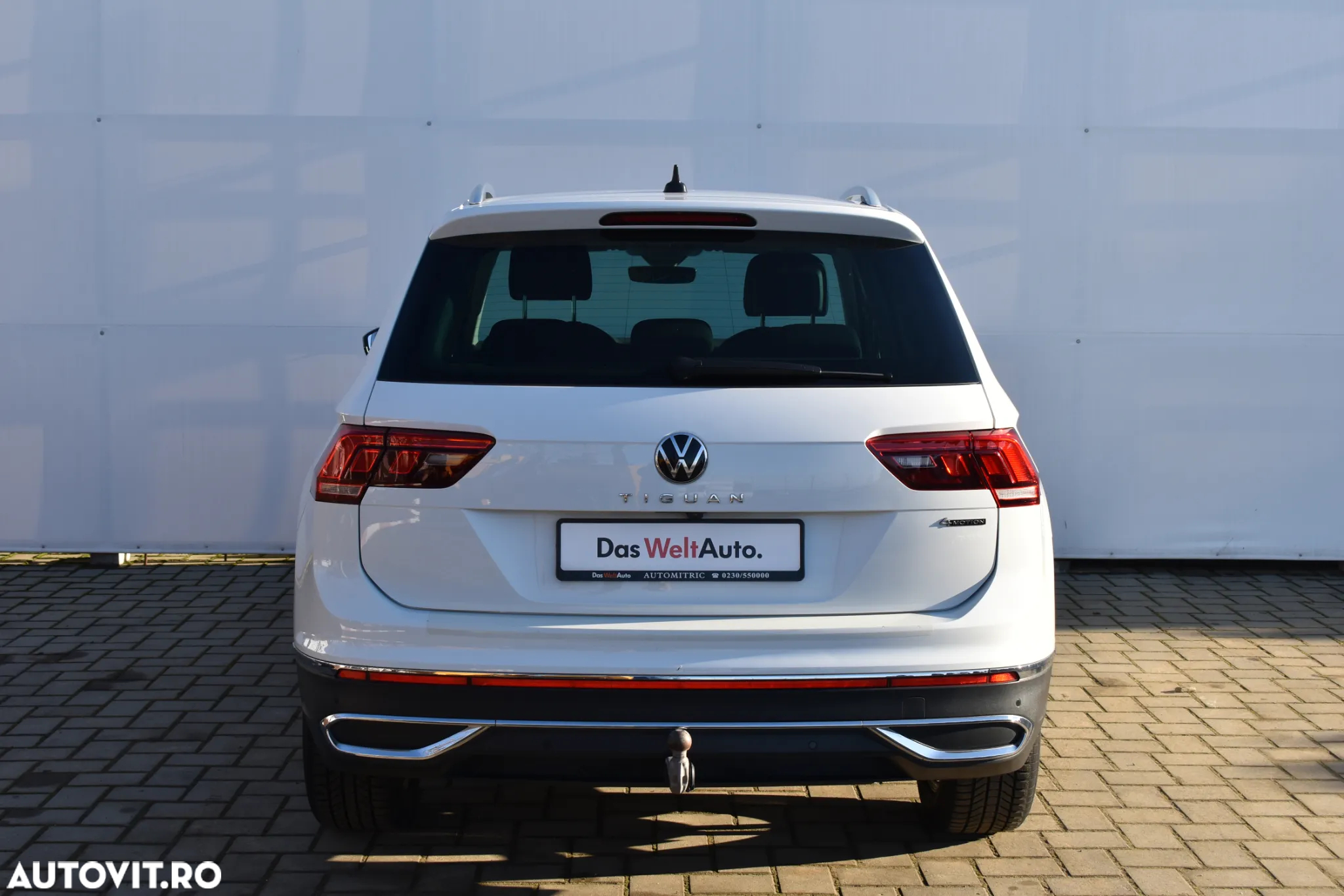 Volkswagen Tiguan 2.0 TDI SCR 4MOTION DSG Elegance - 10