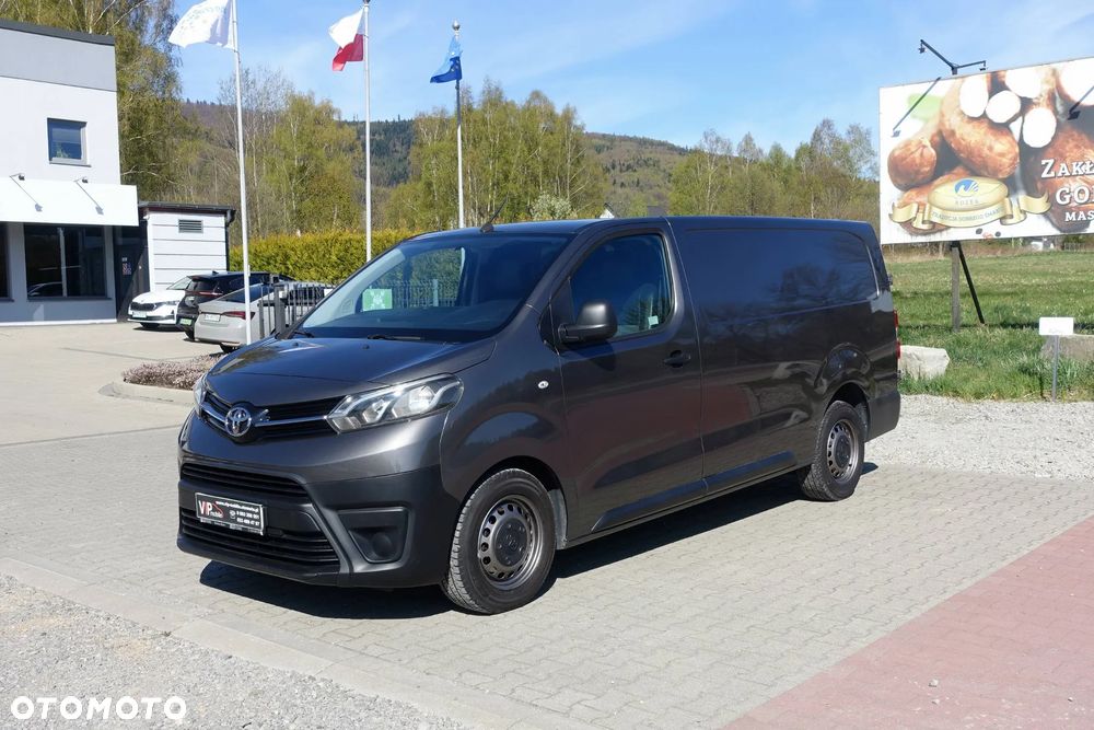 Toyota Proace - 1