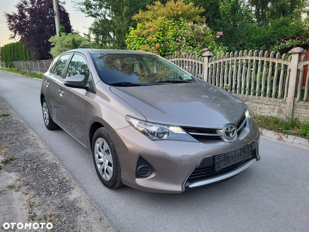 Toyota Auris 1.33 VVT-i Classic - 9
