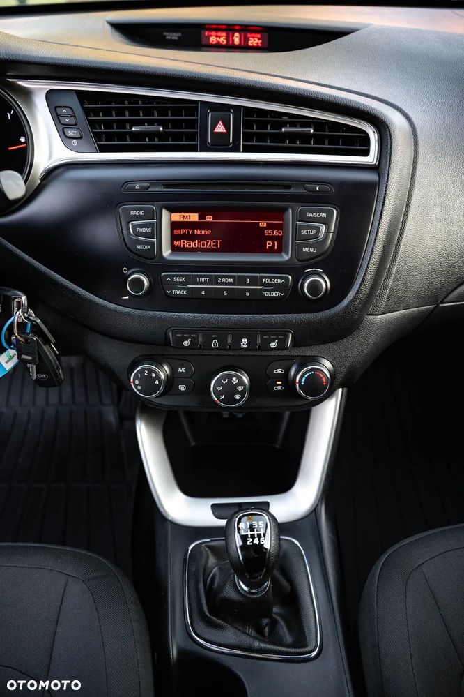 Kia Ceed 1.4 Attract - 15