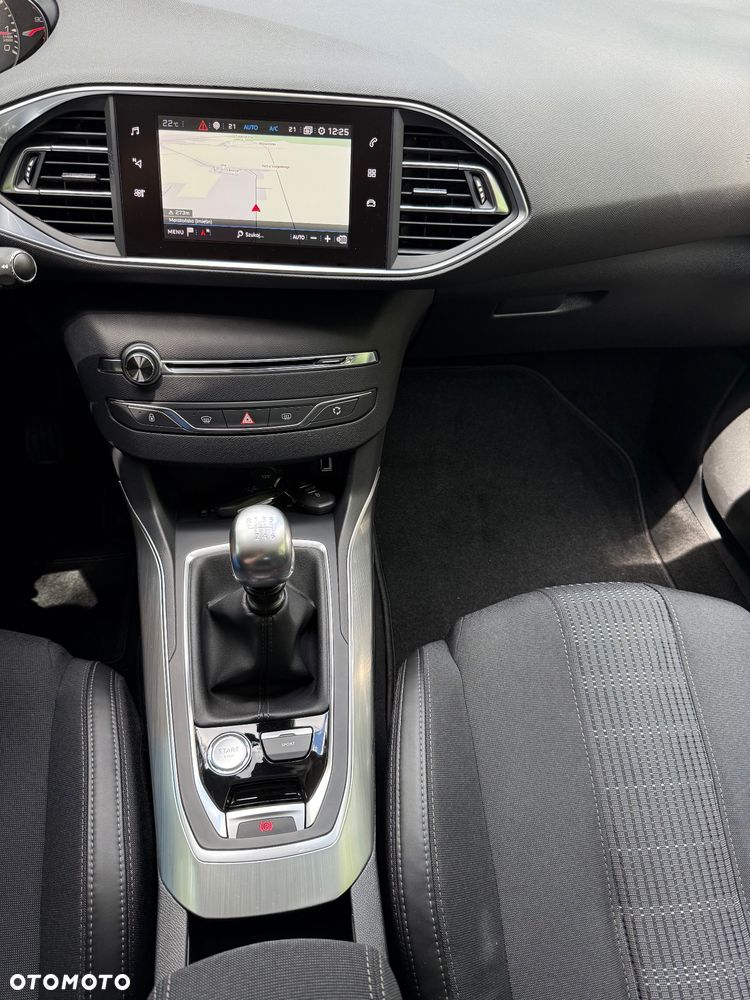 Peugeot 308 PureTech 130 GPF Stop & Start Allure Pack - 14