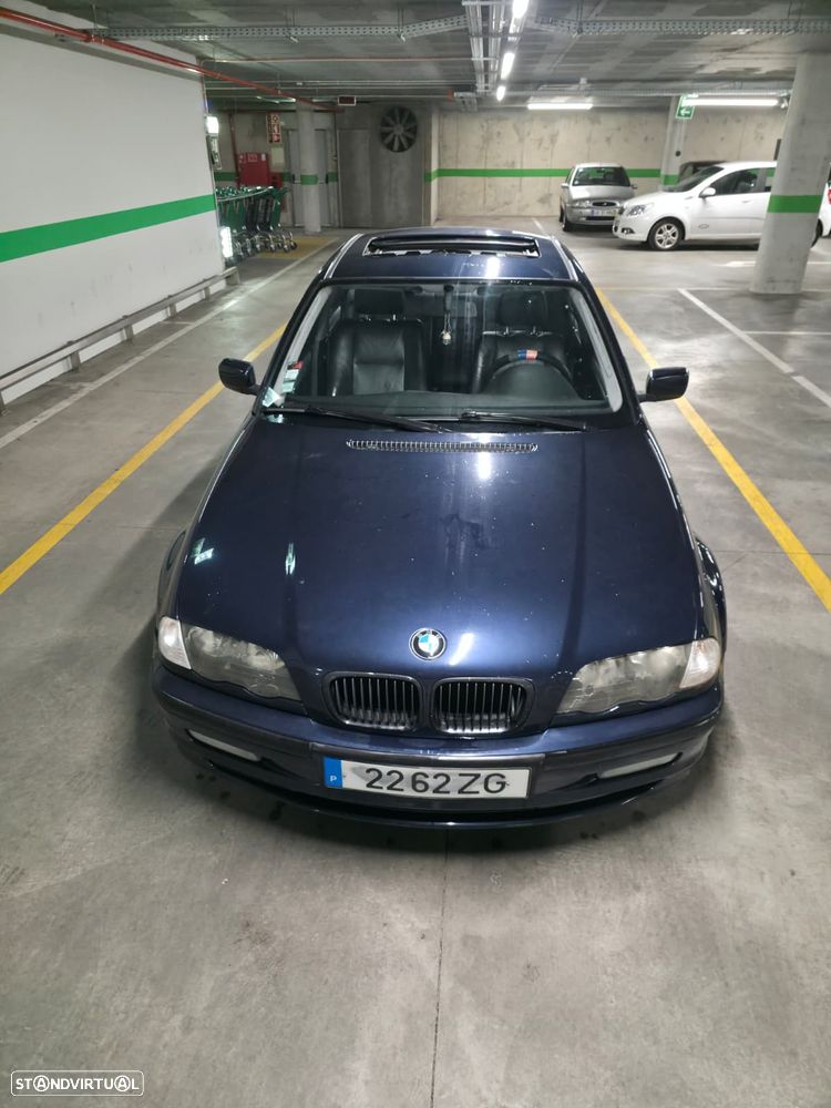 BMW 320 d - 9