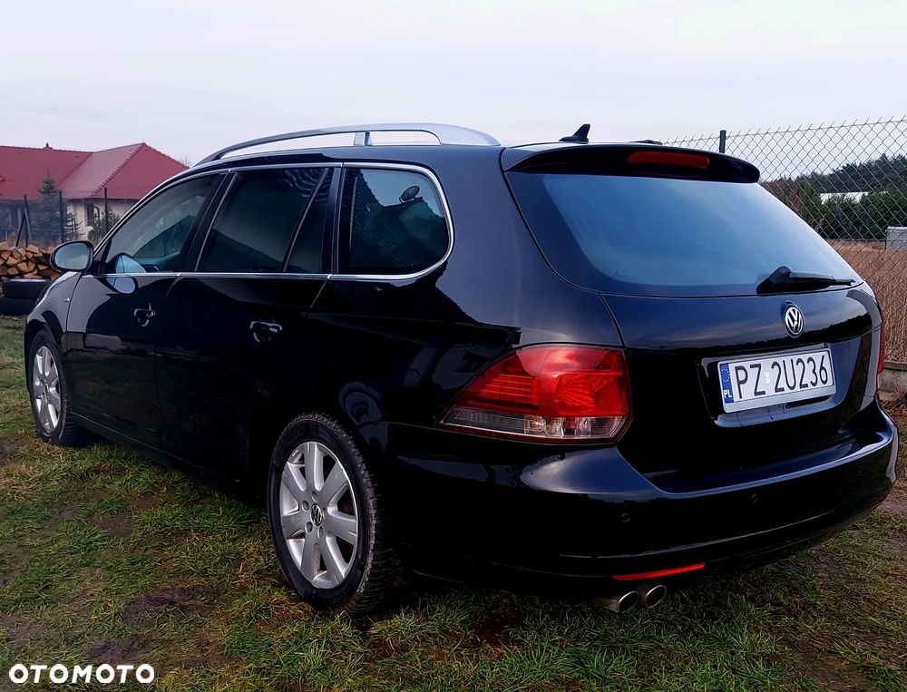 Volkswagen Golf - 5