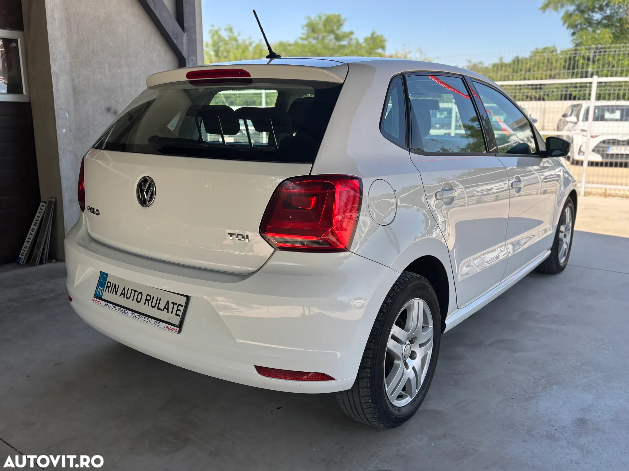 Volkswagen Polo 1.4 TDI CR Comfortline - 9