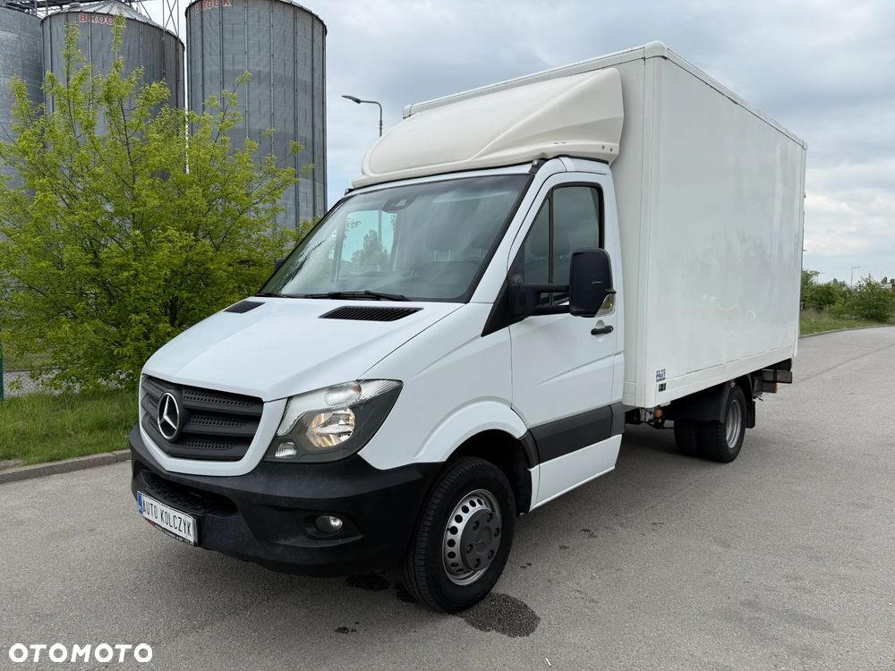 Mercedes-Benz Sprinter - 1